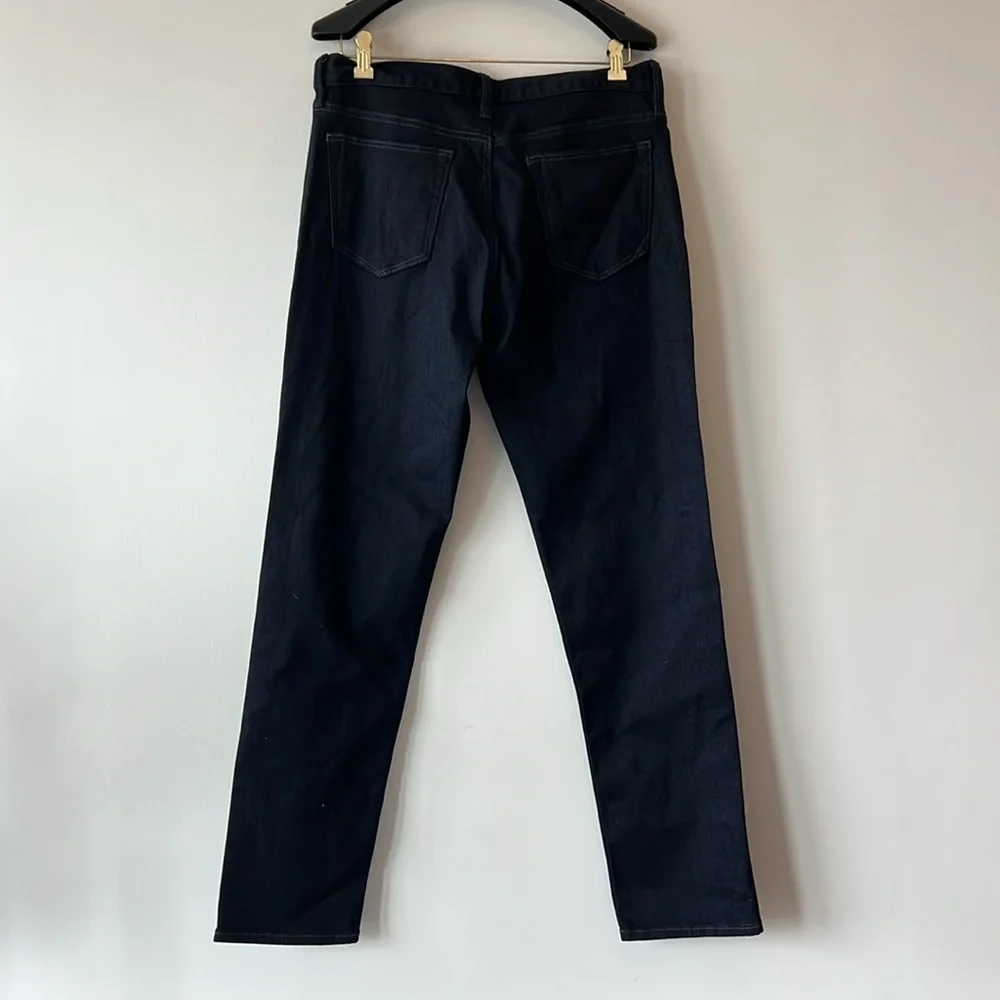 Banana Republic Men’s Jeans Dark Wash